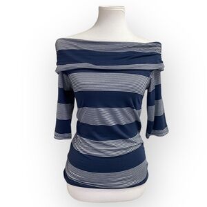 NWT Max Studio off the shoulder navy top with white stripes, size small. Striped